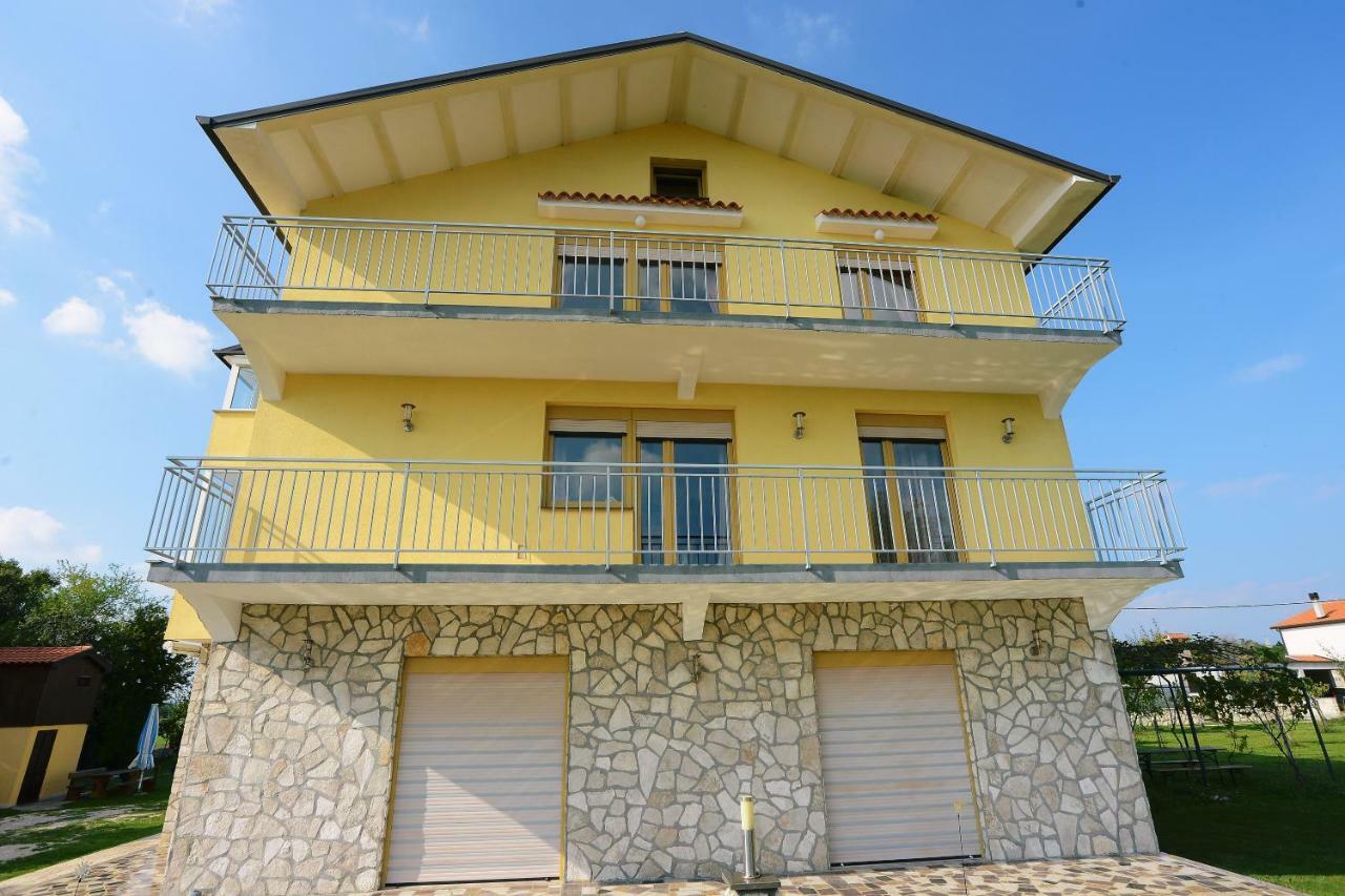 Ferienhaus Tomic Nedeščina Exterior foto